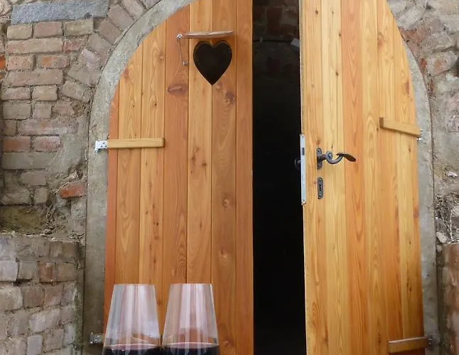 Pod Kralicim Vrchem * Milovice (South Moravian)